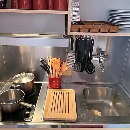 Amazigh & Dorm With Share Kitchen Hotel